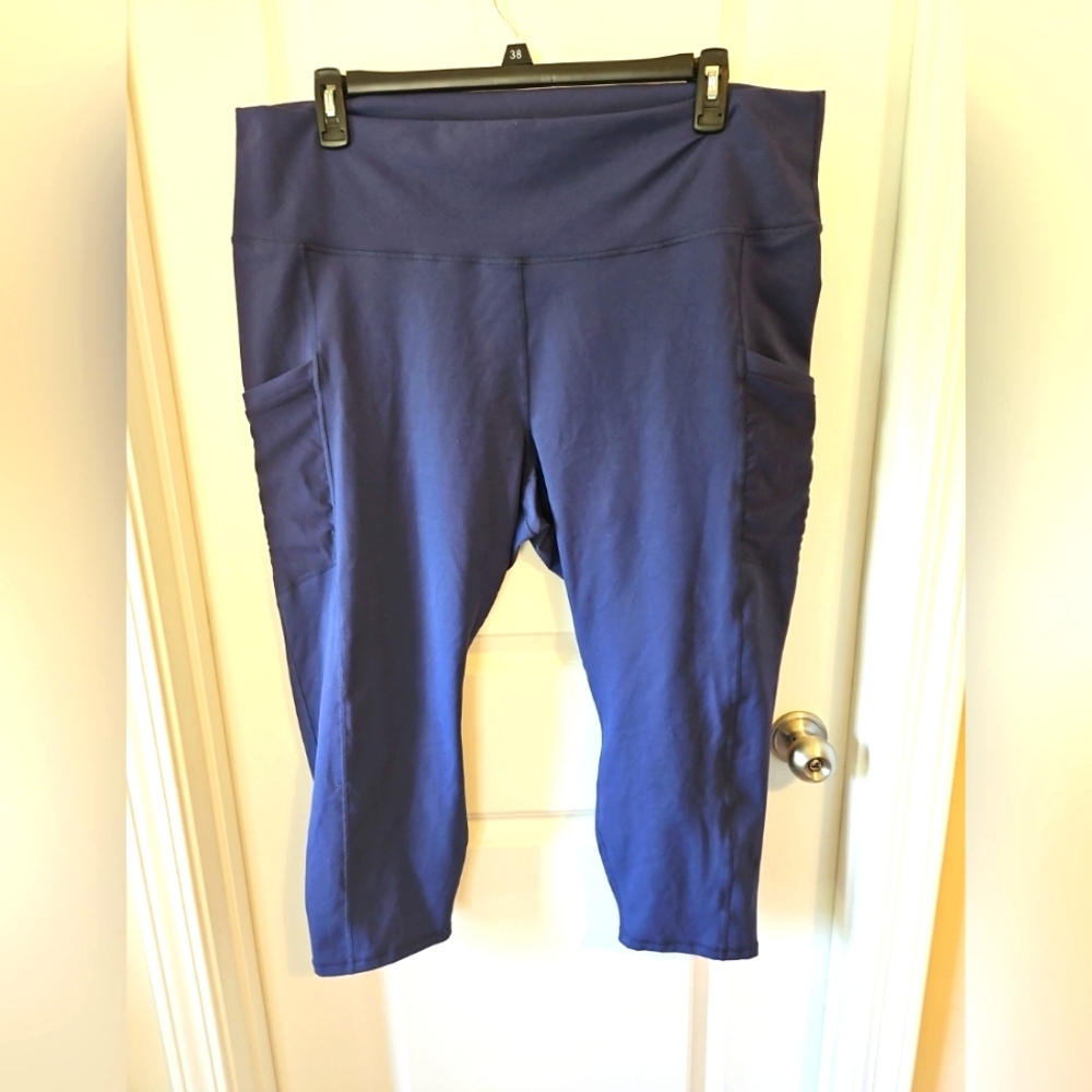 Fabletics Navy Blue High-Rise Capri Leggings with Side Pockets